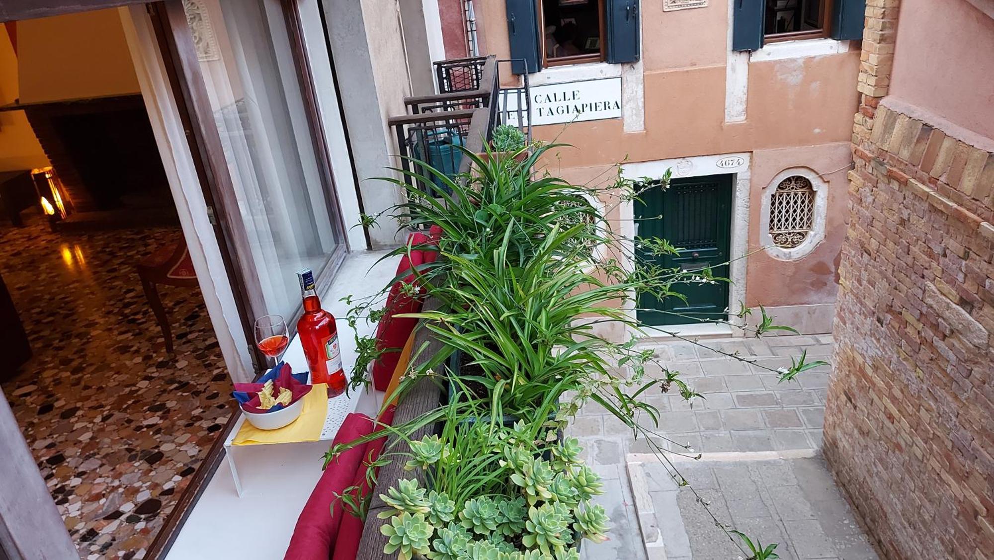 Antico Rio Acqua Dolce Apartment Venice Ngoại thất bức ảnh